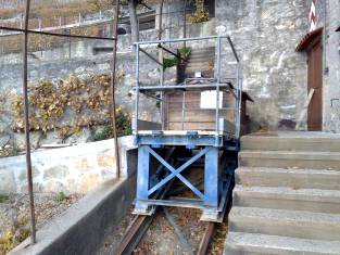 Funiculaire Puidoux Le Clos des Moines - Standseilbahn Lavaux Suisse