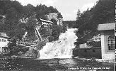 Vallorbe - usine du Day - Tunnel unter dem Wasserfall - rechts die Kraftwerkszentrale