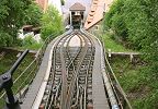 Das Funiculaire von Fribourg unterwegs - gleich kommt die Ausweiche