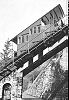 Funiculaire Territet Mont Fleuri alter Wagen im Einsatz bis September 1981 auf der Brücke unterhalb von der Bergstation