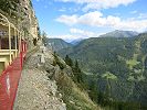 Zwischen den beiden Standseilbahnen Fahrt mit der Feldbahn