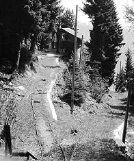 Funiculaire Fully usine lac de Fully - funiculaires Standseilbahnen beim Kraftwerk Fully - treuil les Garettes