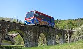 Funiculaire Neuchâtel Chaumont - der einzige Wagen der Windenbahn auf dem Viadukt