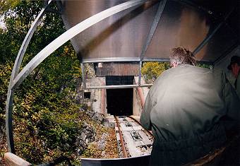 Standseilbahn Wimmis Burg kurz vor der Bergstation