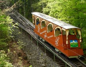 Standseilbahn Interlaken West Heimwehfluh