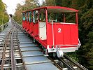 Standseilbahn Giessbach Wagen der Giessbachbahn in der Ausweiche