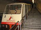 Standseilbahn Zermatt Sunnegga - der alte Wagen 2 vor dem Ende 2013 in der Talstation