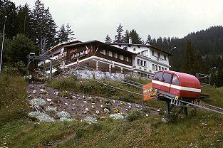 Schrägaufzug auf Stahlseilen Téléfuni Montana Cisalpin La Trappe