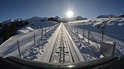 Stoosbahn Standseilbahn Stoos - Sonne pur - willkommen auf dem Stoos