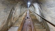 Standseilbahn Göscheneralp Staumauer - Der Stollen der Standseilbahn