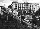 Standseilbahn Lugano Angioli mit dem Hotel Bristol