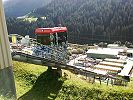 Die Kabine bei der Bergstation in Sedrun