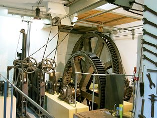 Heimwehfluh - ältester Antrieb bei einer Standseilbahn in der Schweiz - Baujahr 1906