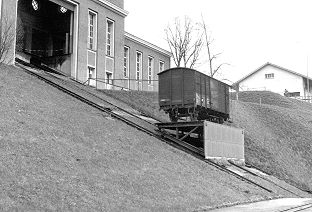 Kraftwerk Eglisau Schrägaufzug - Foto Archiv standseilbahnen.ch